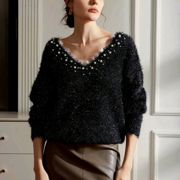 French Romantic Bead & Feather Embellished V-Neck Soft Pullover Sweater - Picture 1 of 5